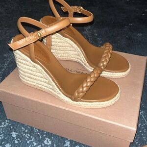 **NIB** Gianvito Rossi Cruz wedge. Size 40